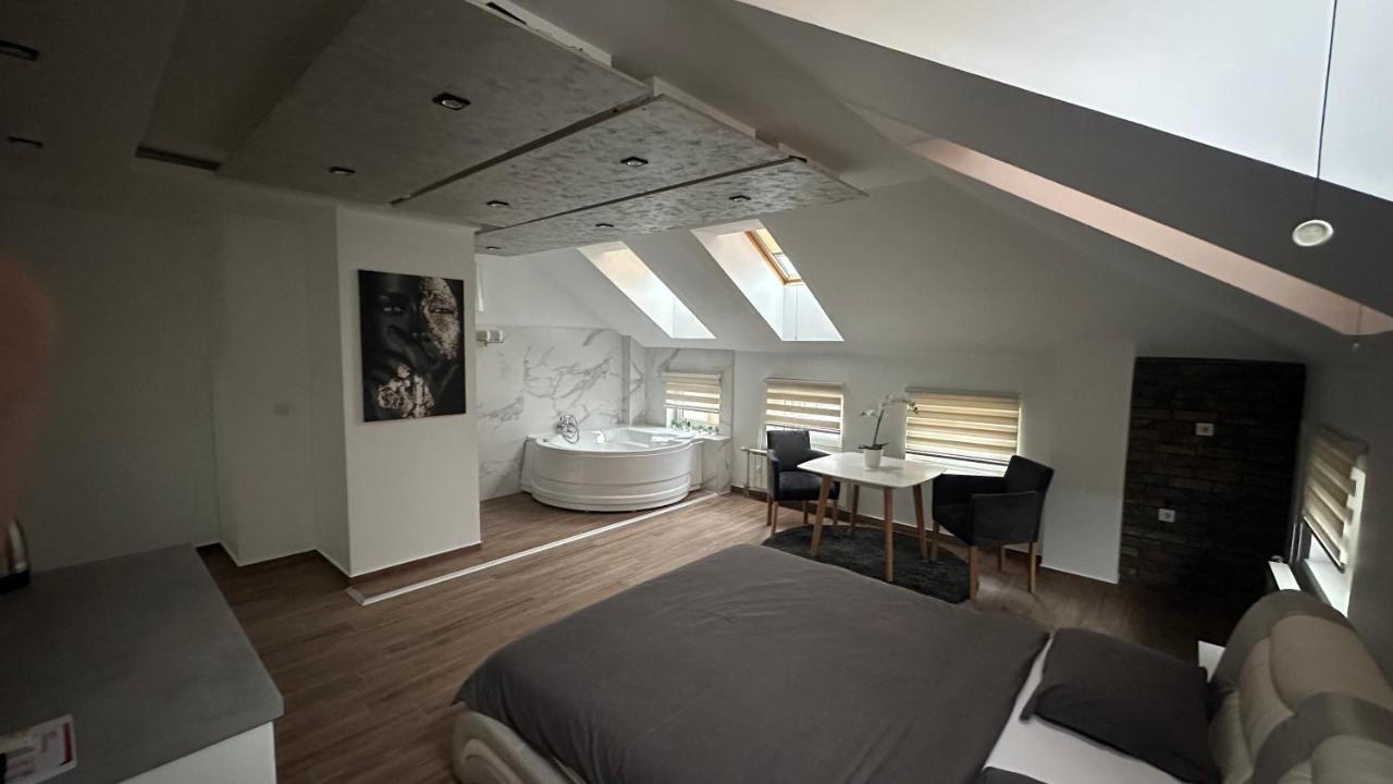 Seti Gorgeous Apartments With Jacuzzi بلغراد المظهر الخارجي الصورة